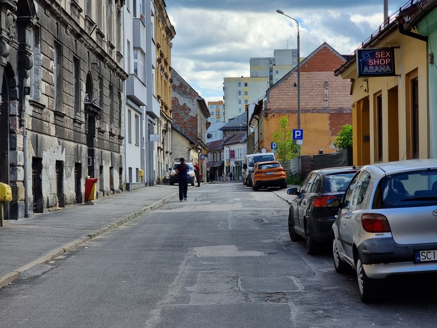 Chcą kamer na ponurej uliczce w centrum. Dochodzi tam do niebezpiecznych zdarzeń - foto