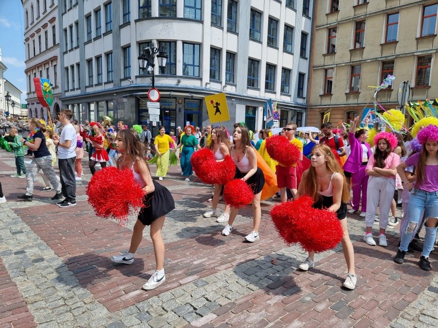 Parada, piknik naukowy i Bieg Fiata. Weekend z mnóstwem wydarzeń dla całych rodzin PROGRAM