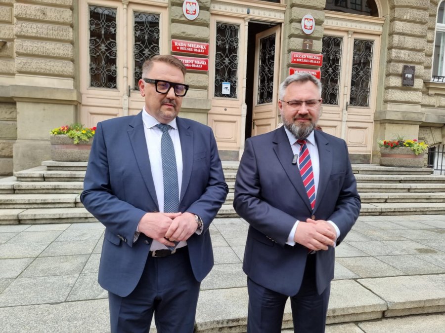 Oddadzą głos na Trzaskowskiego. Osiedle z najwyższą frekwencją otrzyma nagrodę - foto