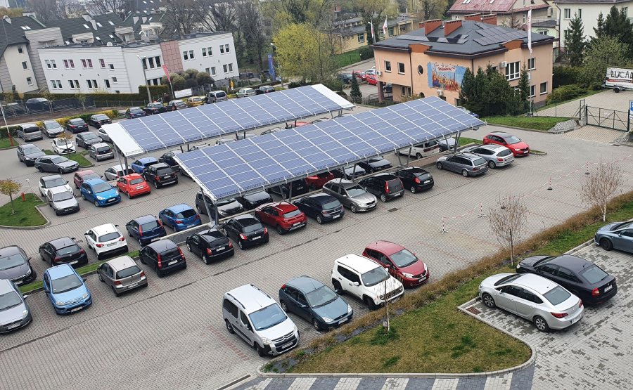 Zielona energia w bielskich instytucjach. Na inwestycje pozyskano miliony złotych - foto