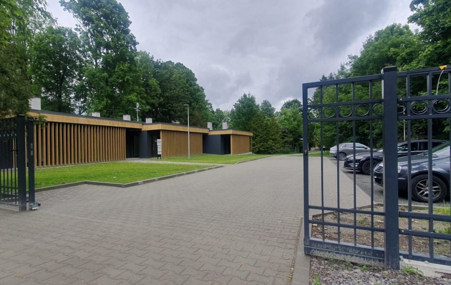 Zakończono remont w Cygańskim Lesie. Nowe gabinety i parking, którego brakowało - foto