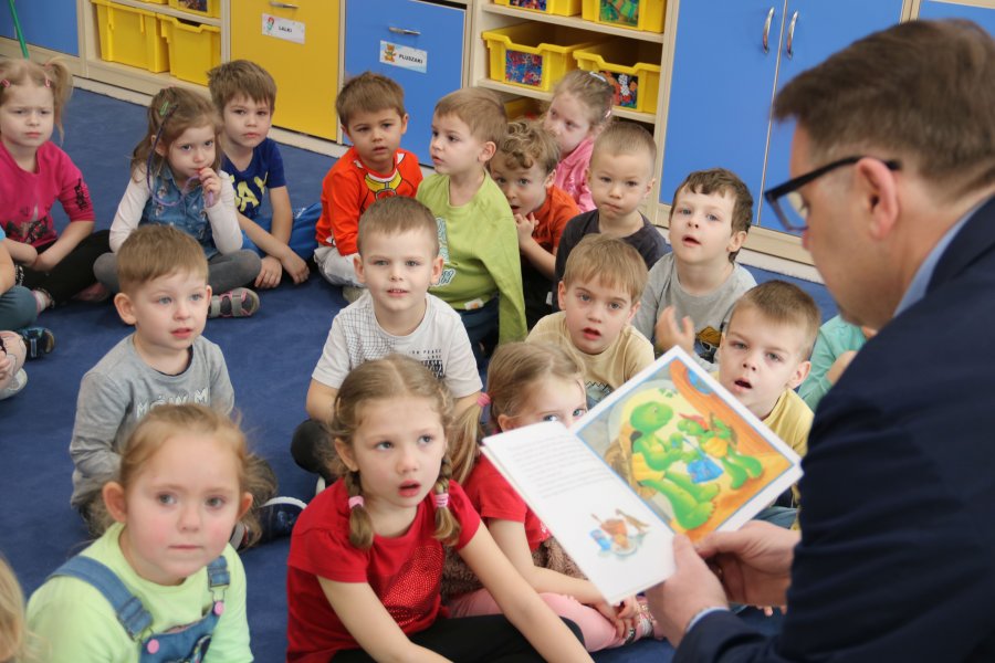 Dofinansowanie dla bielskich przedszkoli i szkół. Na inwestycje i doposażenie - foto