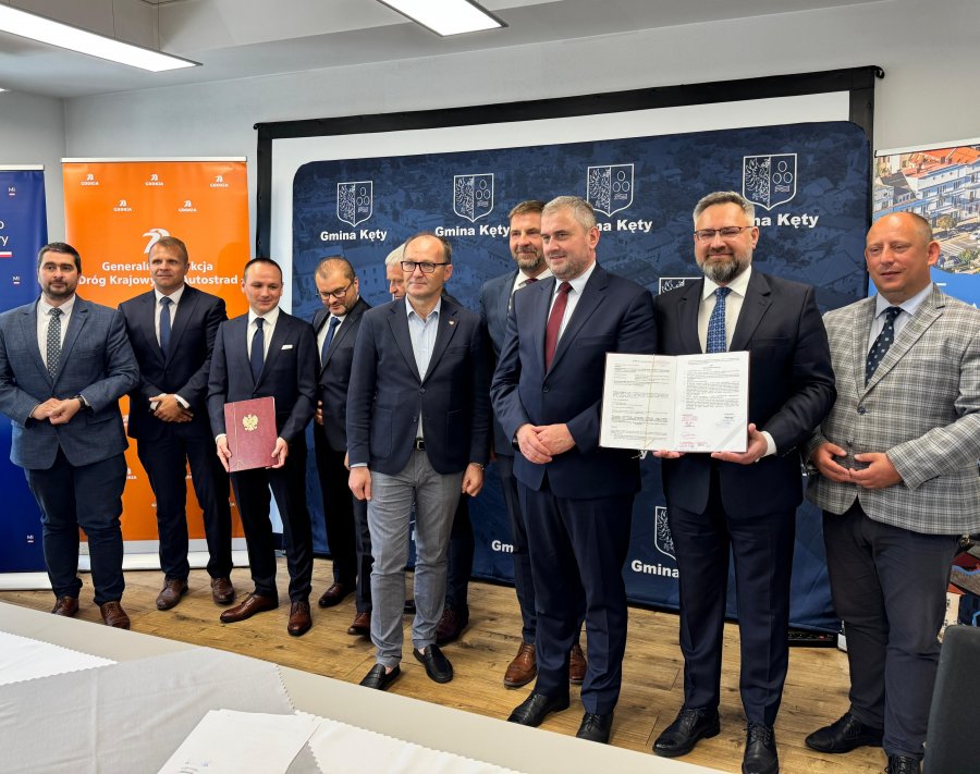 Wielomilionowy kontrakt na pierwszy odcinek oczekiwanej drogi. Podpisano umowę - foto