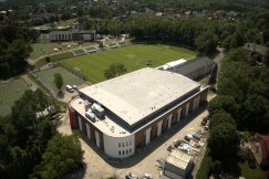 Piękna fasada niemal ukończona. Będzie perełką w koronie kompleksu sportowego ZDJĘCIA i FILM