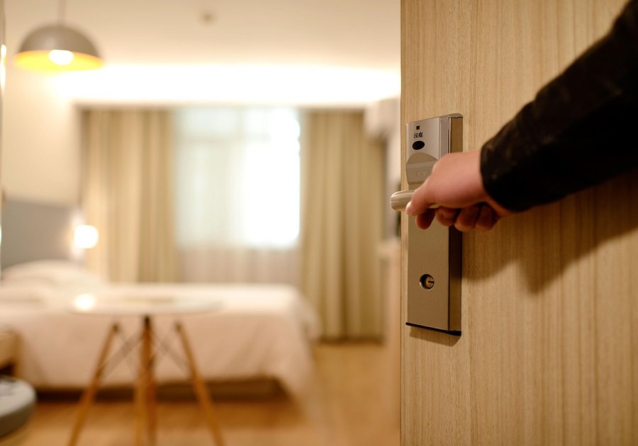 Akt oskarżenia po gigantycznej kradzieży. Prokuratura ujawnia szczegóły oszustwa w hotelu