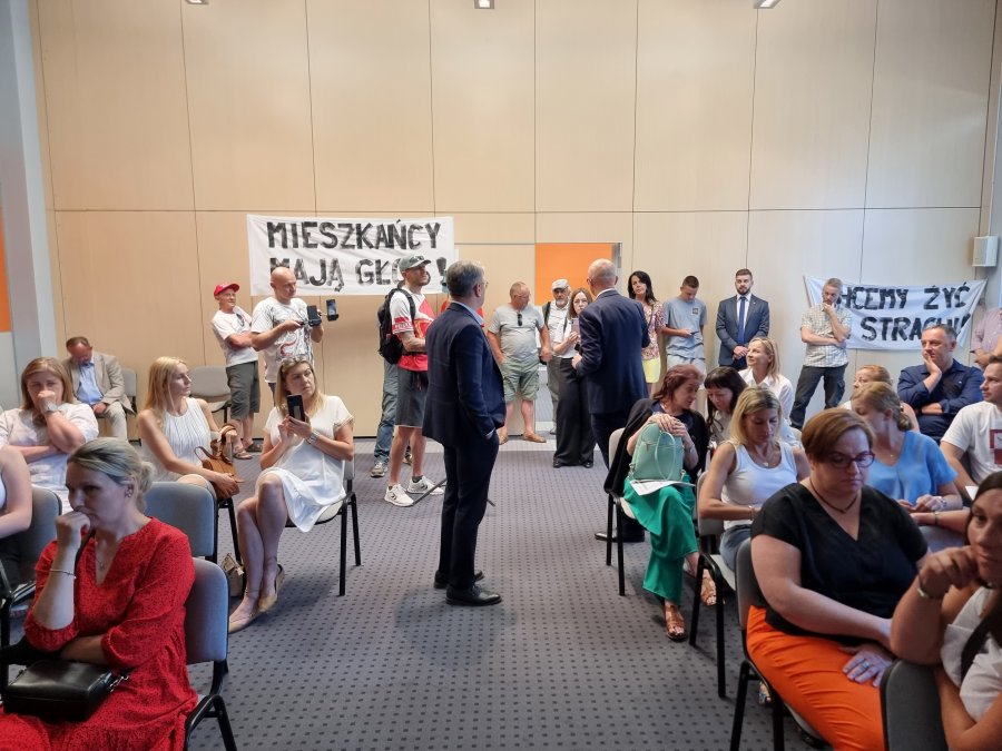 Awantura na konferencji. Caritas zaprosił do dyskusji, radna PiS przyszła krzyczeć - foto