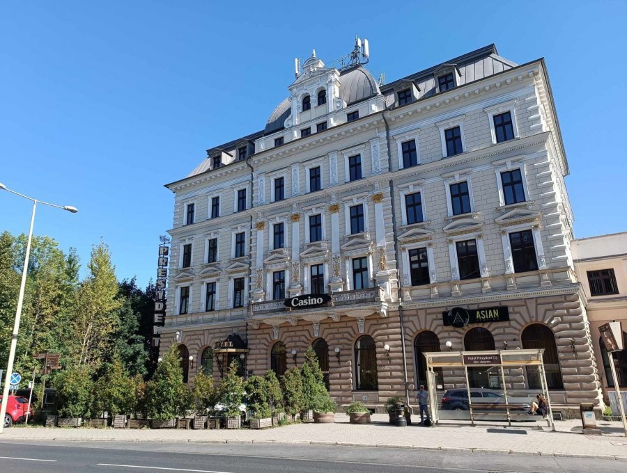Syndyk sprzedał hotel w centrum Bielska-Białej. Milioner kupił Presidenta i ma ambitne plany