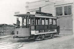 Elektryczny tramwaj w Bielsku był powodem do dumy. W Wiedniu wagony wciąż ciągnęły konie