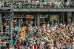 Bielsko-Biała wypełni się sztuką uliczną. Będzie też letni koncert i giełda staroci PROGRAM