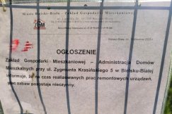 Osiedlowy plac niezgody. Miasto nie chce samo ponosić kosztów remontu, innych chętnych brak