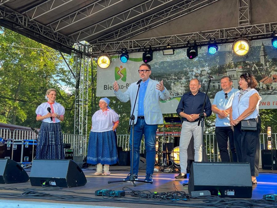 Miasto promowało się nad morzem. Zadbała o to liczna delegacja urzędników i artystów - foto