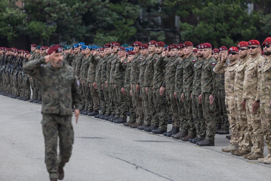 Symboliczne pożegnanie żołnierzy z bielskiego batalionu. Jadą na zagraniczną misję - foto