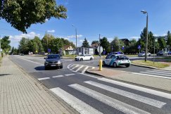 Uciążliwe skrzyżowanie przy szpitalu. Radny chciał sygnalizacji, miasto proponuje rondo - foto