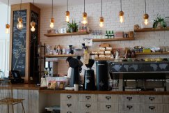 Mała gastronomia i bistro - czy nowy lokal z własną stroną ma szansę na sukces?