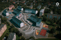 Nowe osiedle komunalne prawie gotowe. Jesienią wprowadzą się pierwsi lokatorzy WIDEO