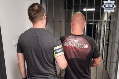 Potrącił nastolatka w Wapienicy i odjechał. Aresztowano go w domu, był kompletnie pijany - foto