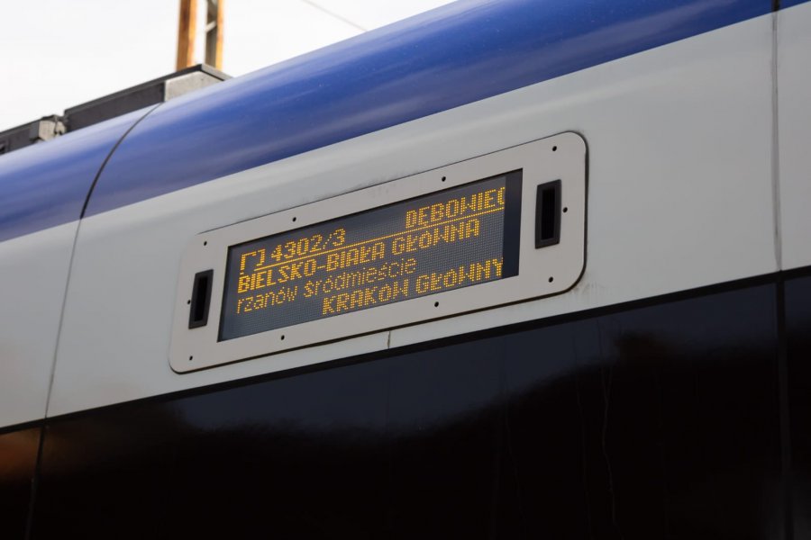 Wiceministrowie na bielskim dworcu. Znamy ceny biletów pociągów Intercity do Krakowa - foto