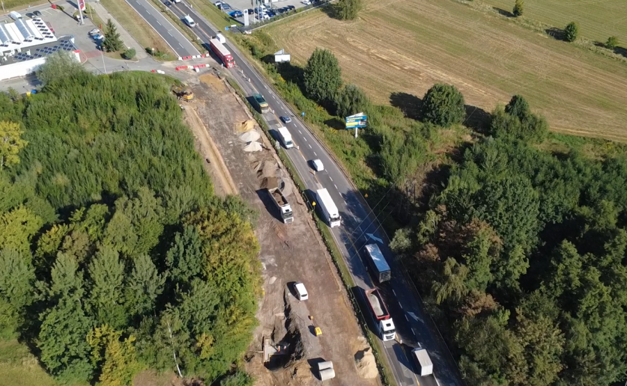 Kolejny odcinek Warszawskiej do rozbudowy. Inwestycja powstanie z oszczędności - foto
