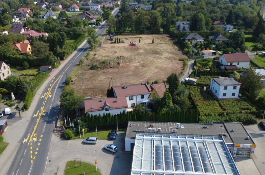 Trzy miesiące utrudnień w Komorowicach. Startuje budowa dyskontu niemieckiej sieci - foto