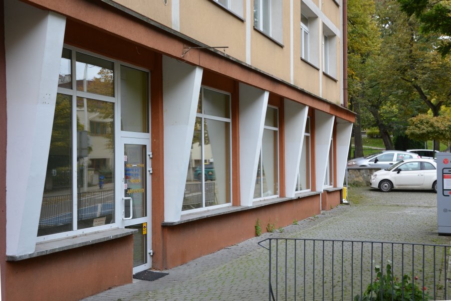 Delikatesy w centrum miasta zlikwidowane. Powróci stary pomysł na to miejsce? - foto