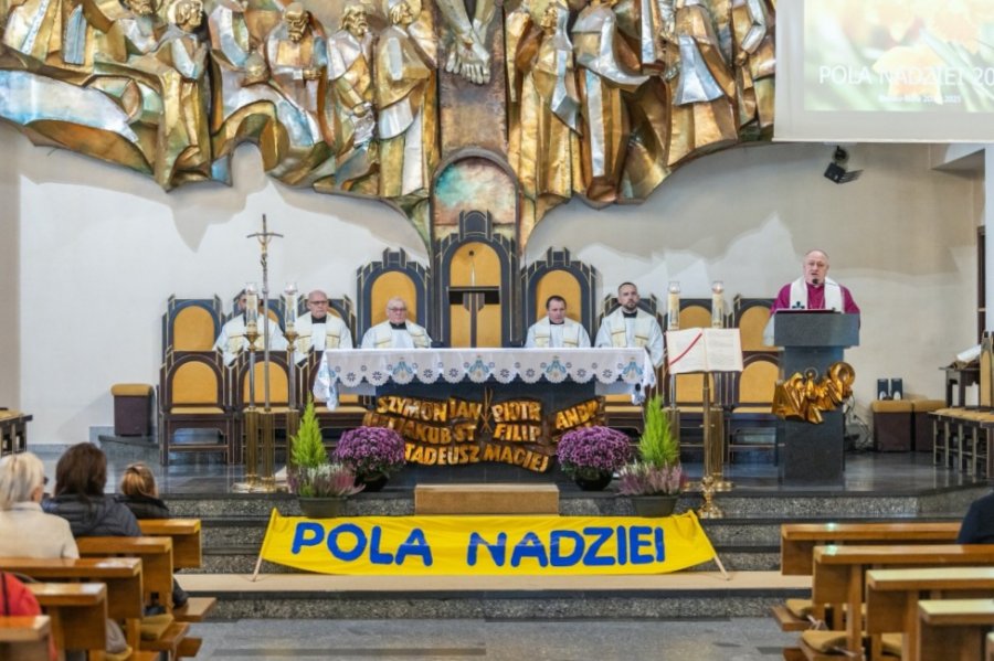 Rozpoczęła się kolejna edycja „Pól Nadziei”. NFZ pokrywa tylko 60 proc. kosztów - foto
