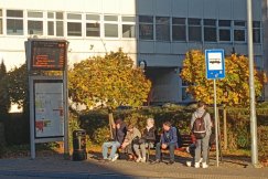 Zdemontowali wiatę przystankową w centrum miasta. Nowa ma pojawić się do końca roku - foto