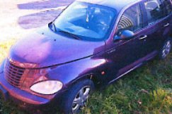 Miasto sprzedaje Chryslera bez kluczyków i dowodu. Właściciel nie zgłosił się po auto - foto