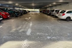 Rusza wielki festiwal, a parking w opłakanym stanie. MZD zapowiada kontrolę obiektu - foto