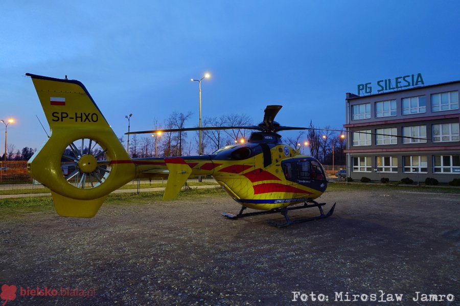Wypadek i poważnie ranny górnik w kopalni Silesia. Na miejscu lądował śmigłowiec LPR - foto