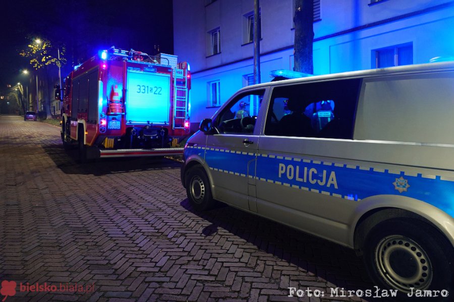 Nie odebrała telefonu i nie otworzyła drzwi. Mężczyzna zawiadomił służby - foto