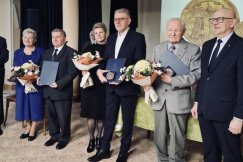 Akcja Katolicka ma 30 lat. W trakcie sesji mówiono o zagrożeniach i wręczono medale - foto