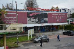 Kierowcy muszą czekać na nowy dworzec autobusowy. Wtedy pojawi się dwupoziomowy parking