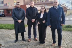 Służba zdrowia na skraju załamania. Od 20 lat żadna z władzy nie potrafi naprawić systemu - foto