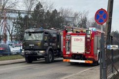 Tragiczny pożar w Bielsku-Białej. Mężczyzna bez oznak życia leżał na zwęglonej kanapie - foto