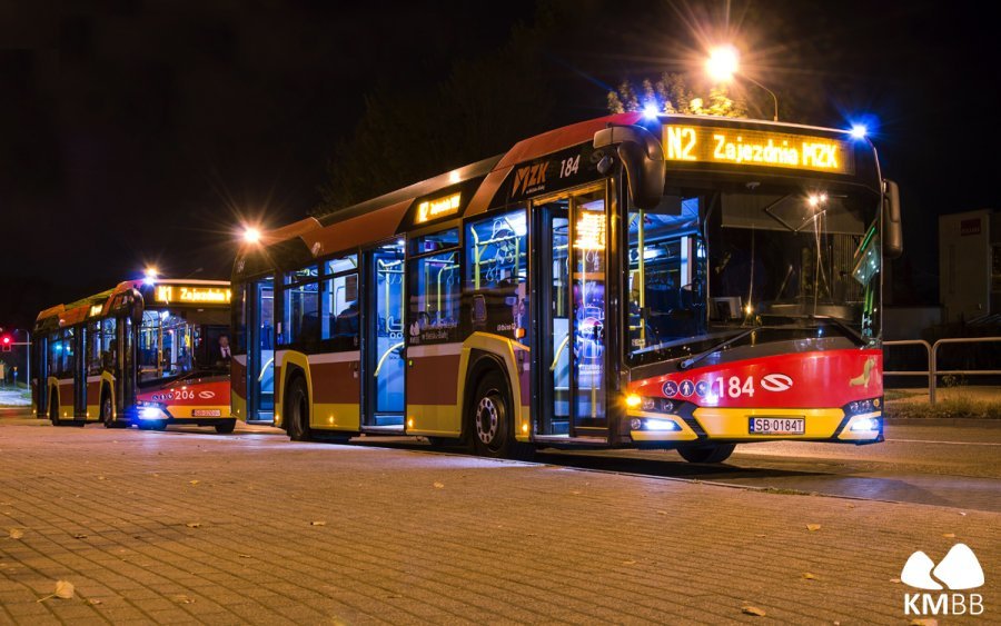 Sylwester z MZK. Regularne linie zjadą wcześniej, dodatkowe kursy nocne SZCZEGÓŁY