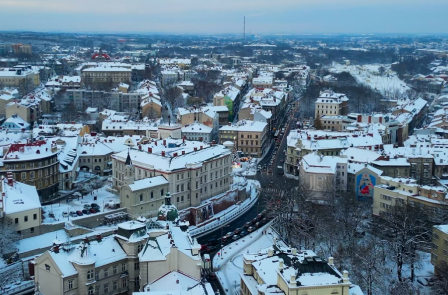 Arktyczne uderzenie i silny mróz nad regionem. Synoptycy wydali ostrzeżenie