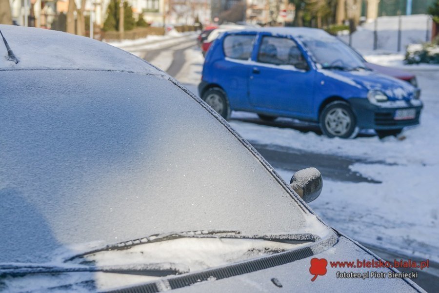 Alert pogodowy na najbliższe kilkanaście godzin. Marznący deszcz opanuje region