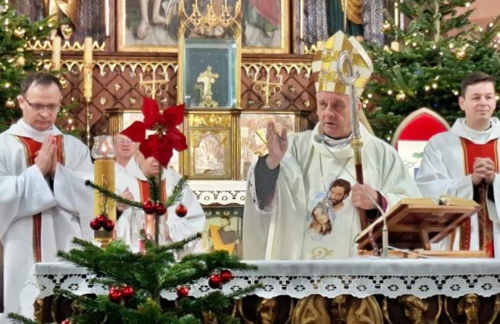 Apel o pokój „nieuzbrojony” i przestroga przed AI. Noworoczna homilia biskupa - foto