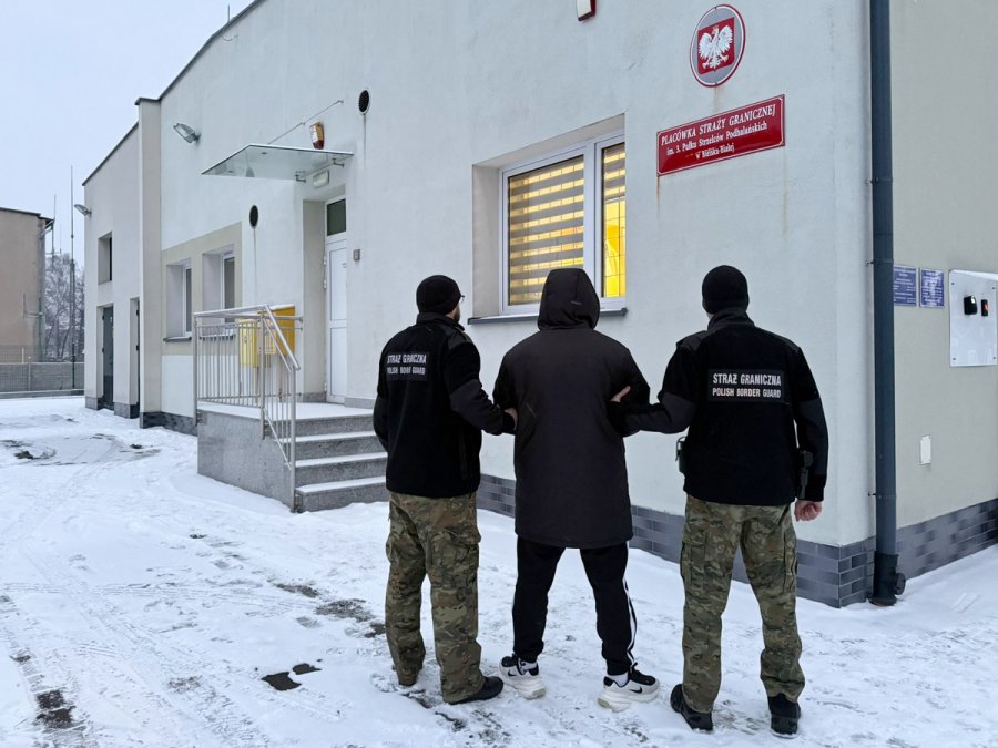 Deportacja obywatela Ukrainy z Bielska-Białej. Lekceważył prawo i dopuszczał się przestępstw - foto