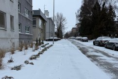 Służby przypominają o obowiązkach. Nieodśnieżony chodnik może słono kosztować - foto
