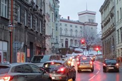 Kolejne ostrzeżenie meteorologiczne dla regionu. Uwaga na „szklankę” na drogach