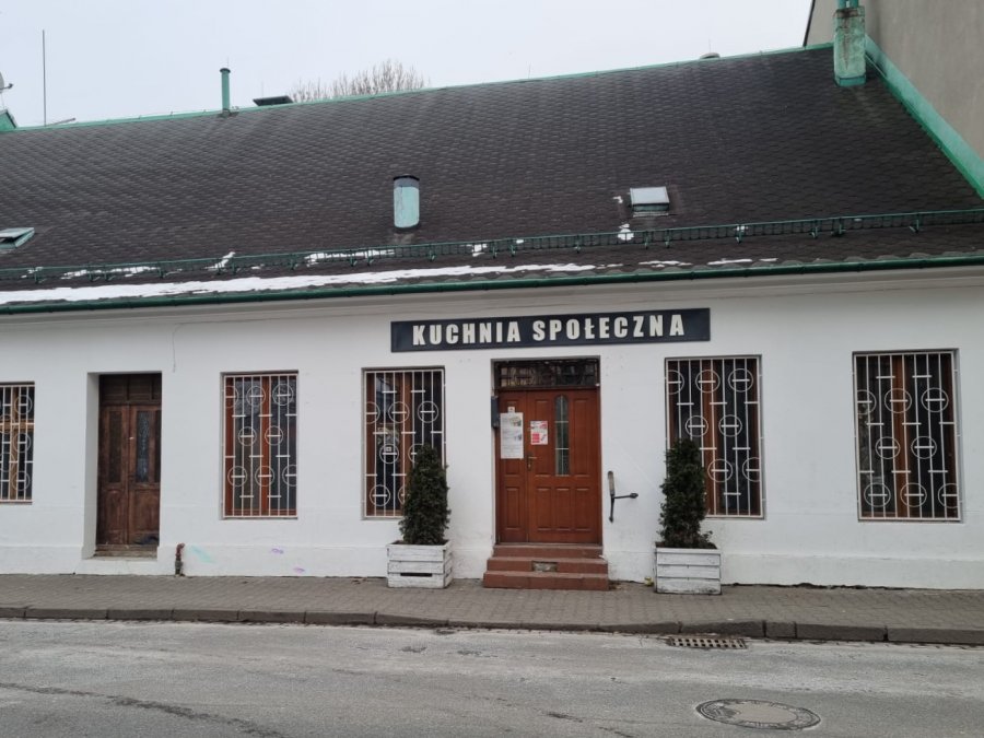 Wielkie serca w kruchych murach. Karmią tysiące potrzebujących, dziś sami proszą o pomoc