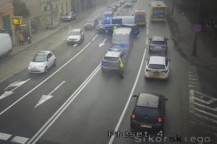 Kolizja z udziałem radiowozu, na miejsce przyjechał prokurator. Winny został pouczony - foto