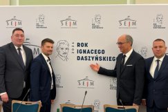 Nasi samorządowcy w komitecie honorowym. Region włączy się w obchody Roku Daszyńskiego - foto