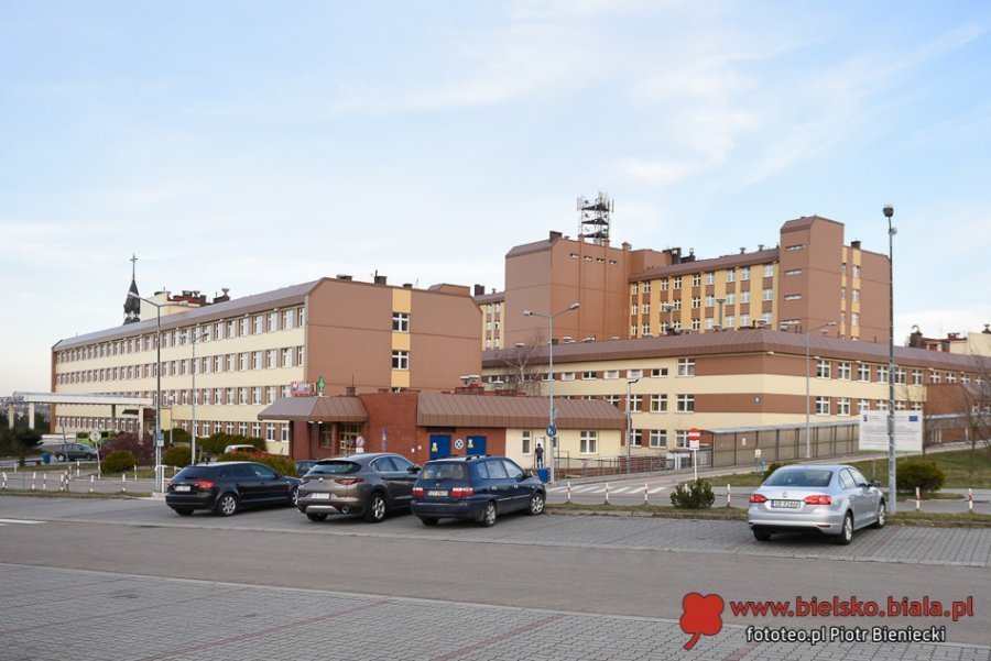 Bielski szpital zmienia właściciela. Atrakcyjne tereny pod Szyndzielnią zostaną w rękach marszałka