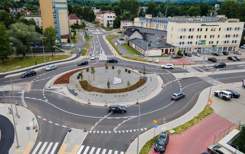Spór o uciążliwe dźwięki na bielskim osiedlu. Agregat wyciszony, wózek widłowy wycofany