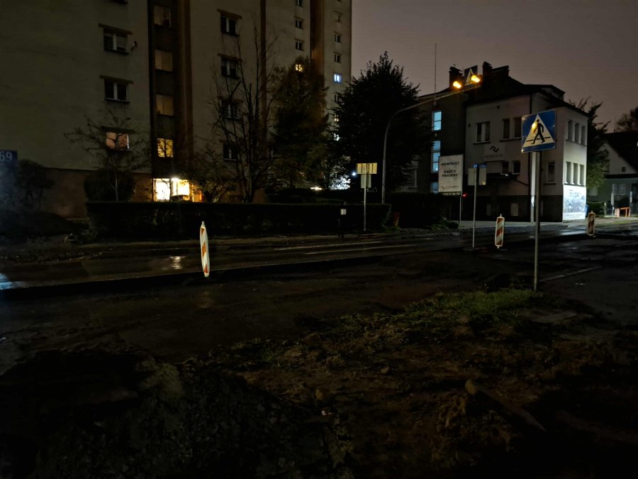 Egipskie ciemności na remontowanej Piastowskiej. Radny bije na alarm - foto