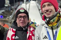 „To jest szok”. Wielkie emocje prezesa klubu z Bystrej i łzy rodziców Tomasiaka w Predazzo - foto