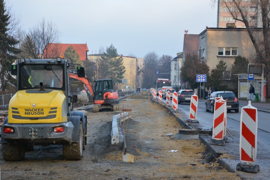 Radny walczy o dłuższą trasę linii MZK. Miasto każe czekać do zakończeniu remontu Piastowskiej