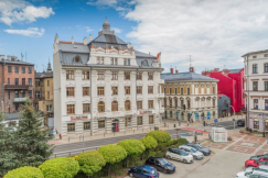 Architektoniczna perła Bielska-Białej na sprzedaż. Bank wystawił historyczny gmach - foto